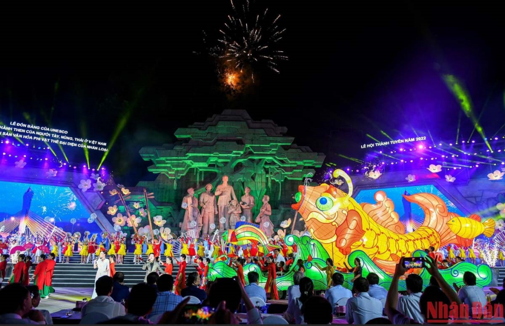 Taxi điện từ Hà Nội đi Tuyên Quang